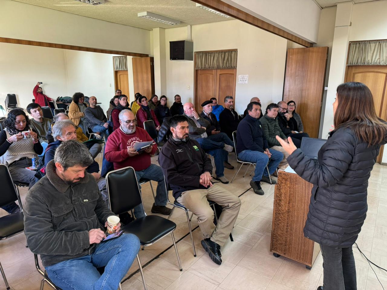 Expertos del INIA se reúnen para proyectar un futuro sostenible para la ganadería chilena en Osorno
